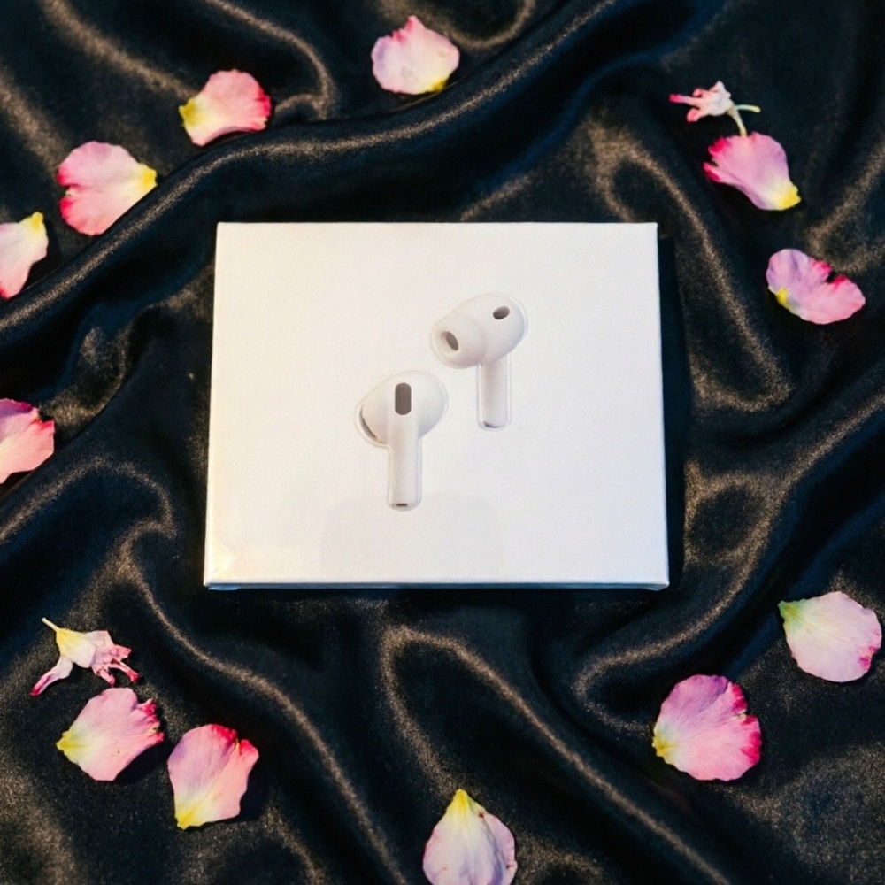 Brand New Sealed Apple AirPods Pro 3 Wireless Earbuds